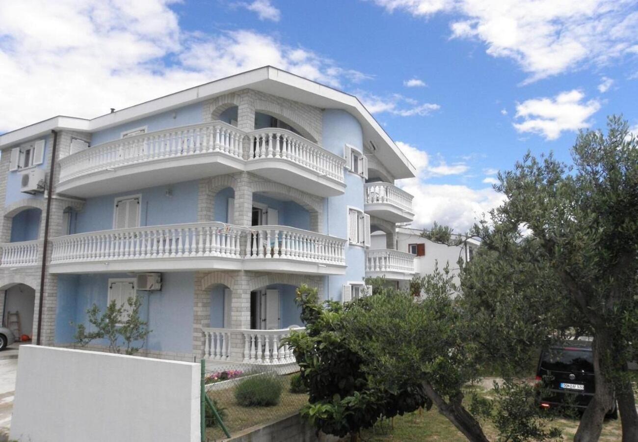 Apartments Vese Sveti Petar  Exteriör bild